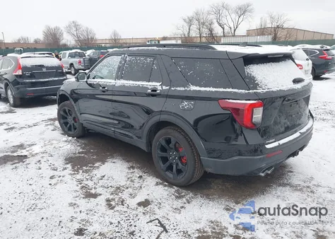 2022 Ford Explorer St z USA, uszkodzony, nr VIN 1FM5K8GCXNGB14046